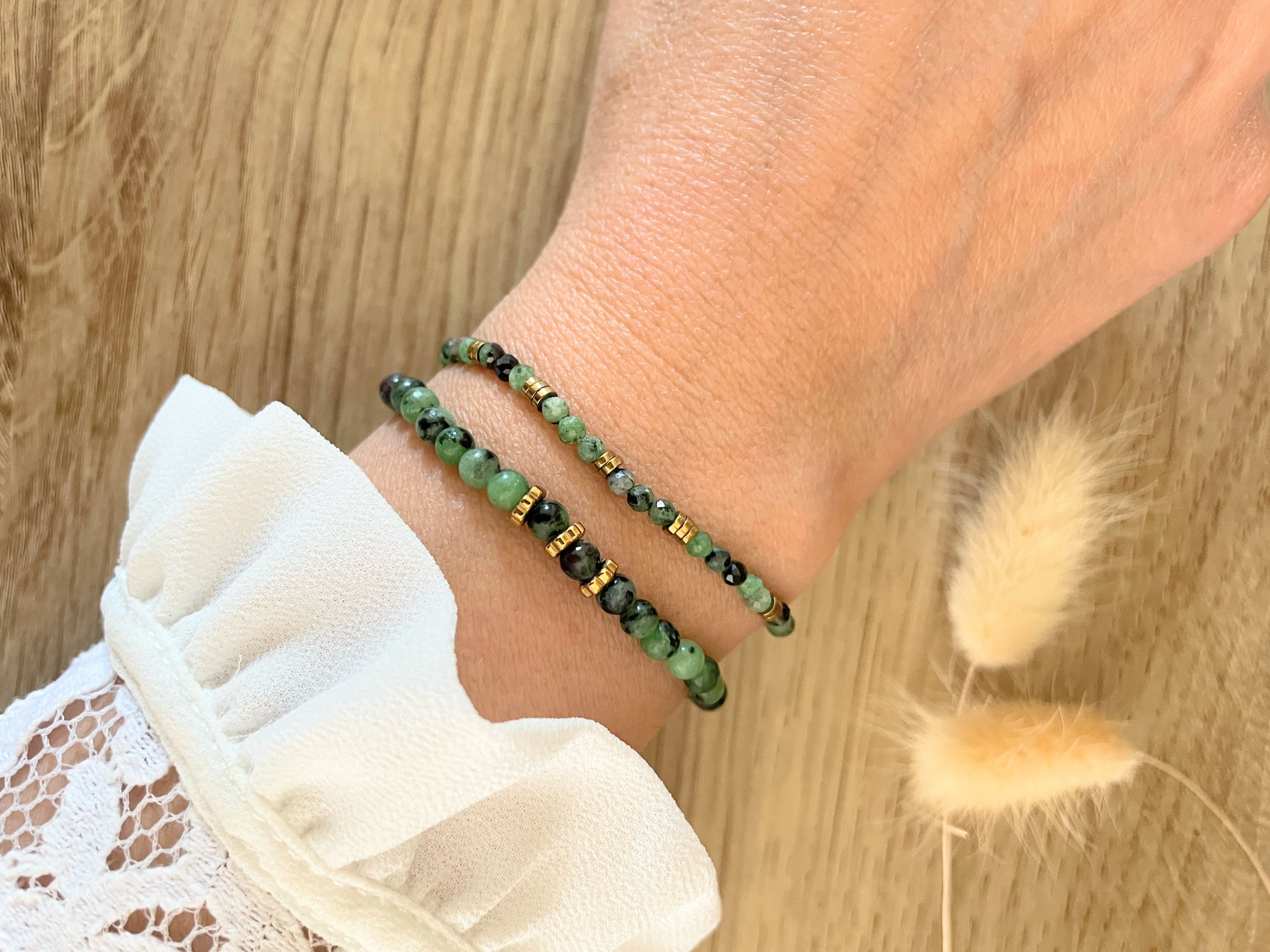 Bracelet Zoisite Vert & Hématites – Acier Inoxydable Doré – 2 Styles au Choix