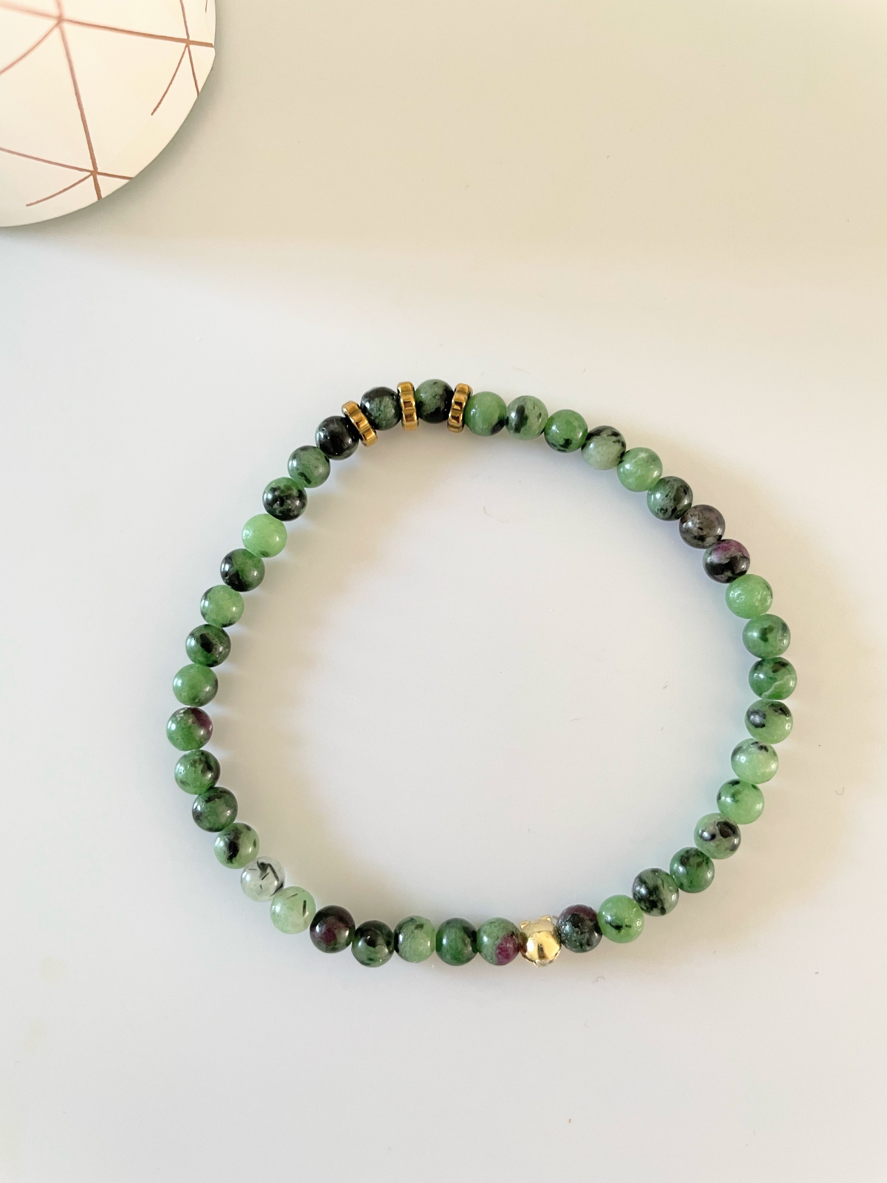 Bracelet Zoisite Vert & Hématites – Acier Inoxydable Doré – 2 Styles au Choix