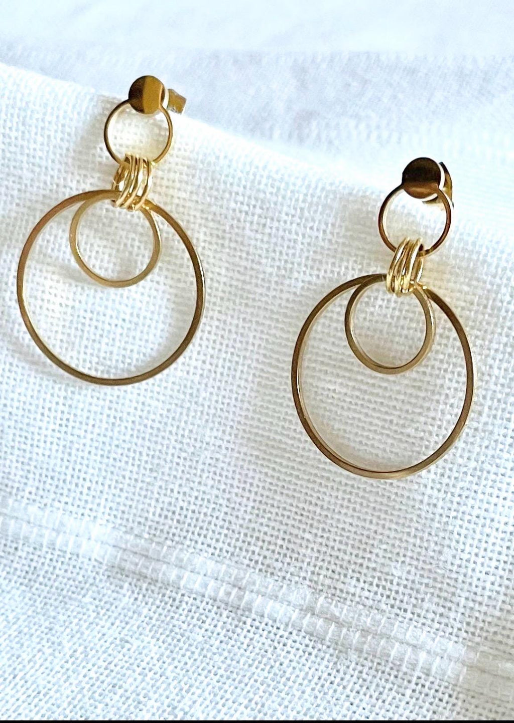 Boucles d'Oreilles Anneaux Dorés Multi-Cercles en Acier Inoxydable