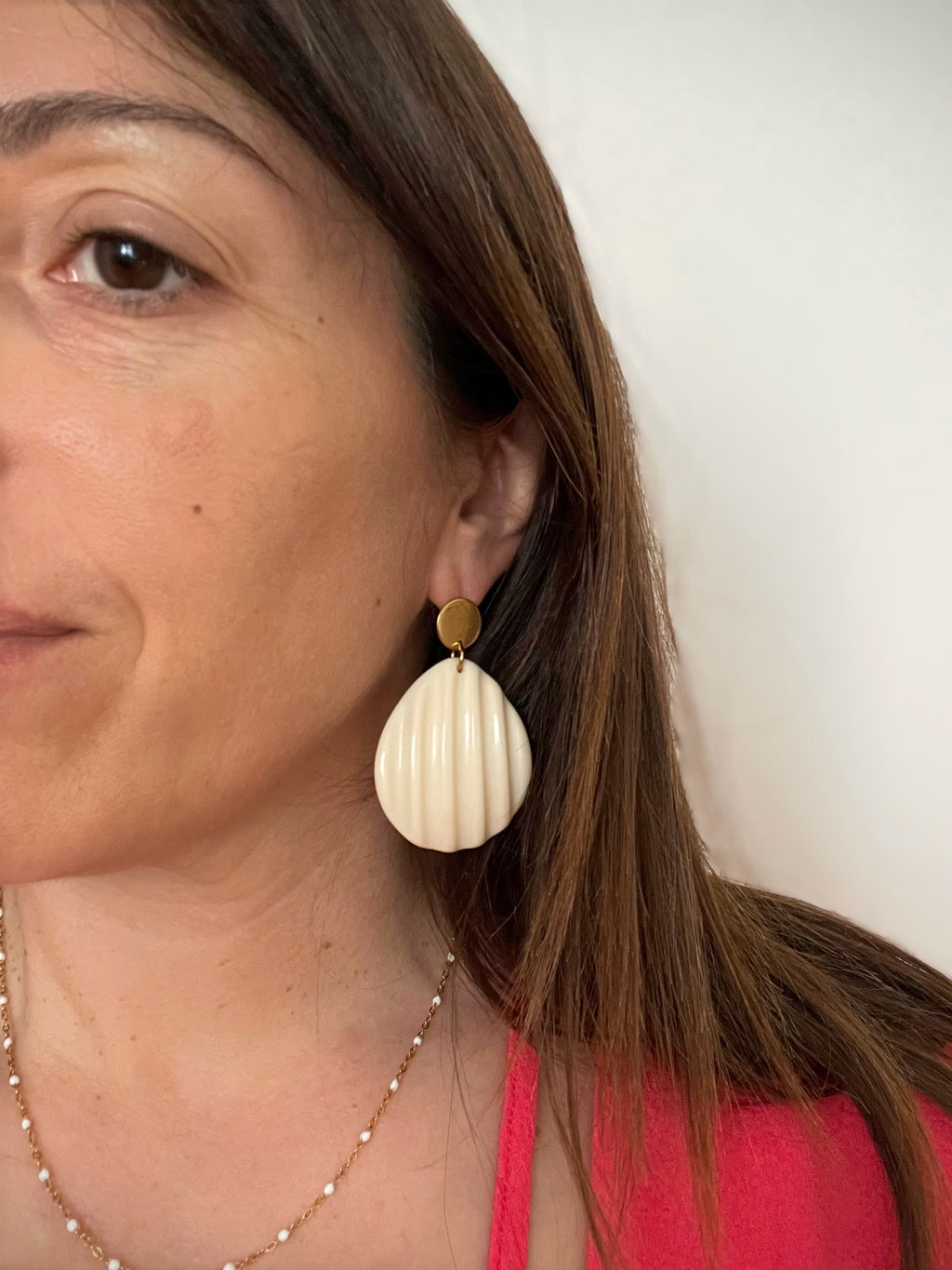Boucles d'Oreilles Coquillage Pendantes en Acier Inoxydable Doré - 3 coloris