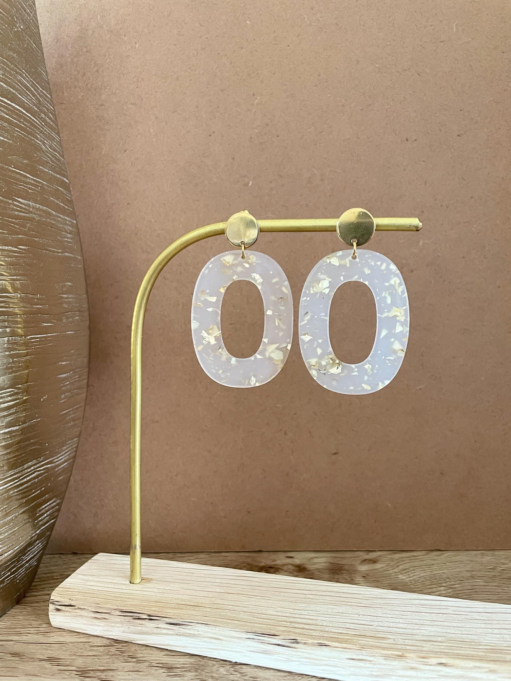 Boucles grandes pailletées dorées et transparentes