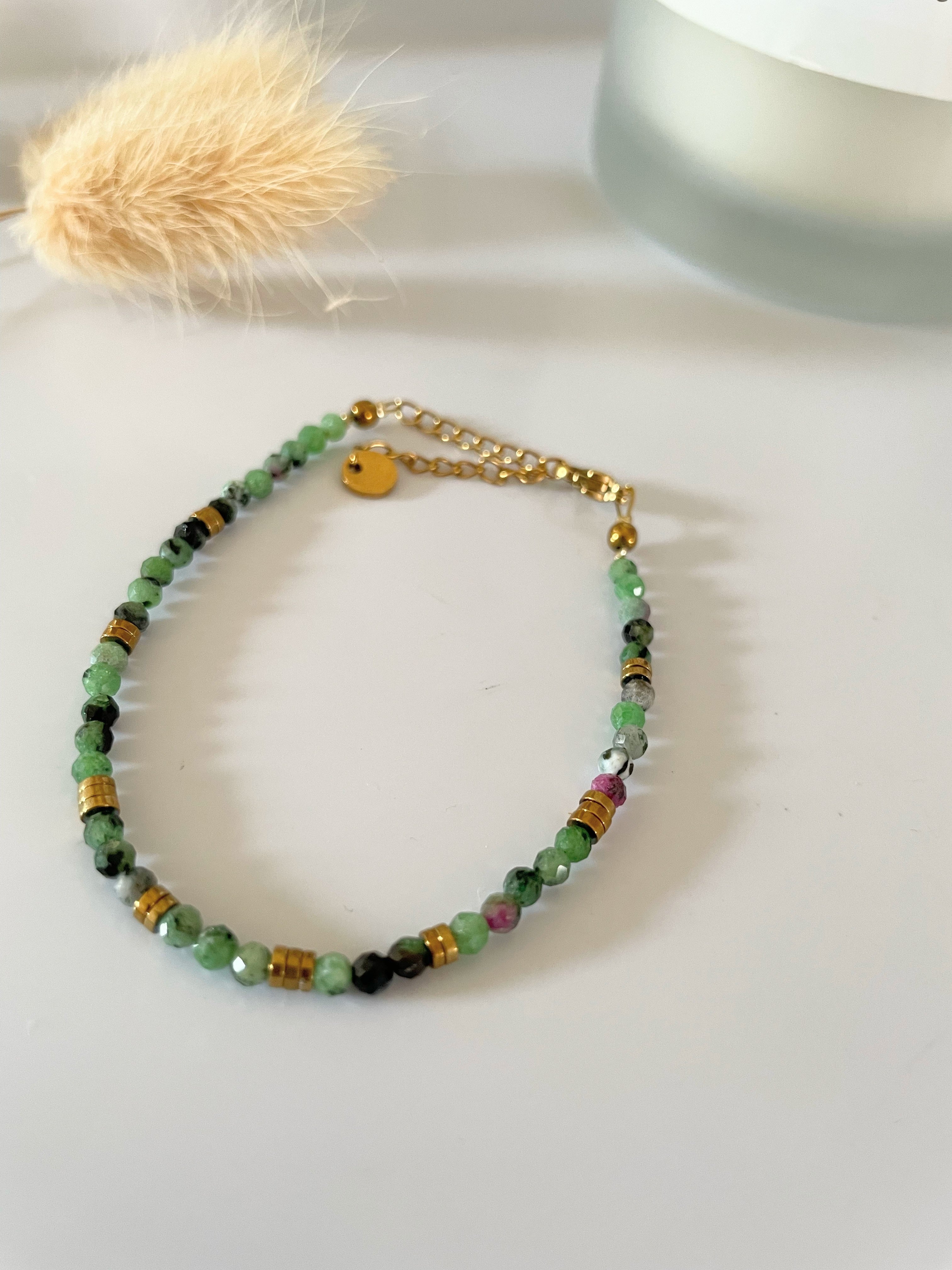 Bracelet Zoisite Vert & Hématites – Acier Inoxydable Doré – 2 Styles au Choix