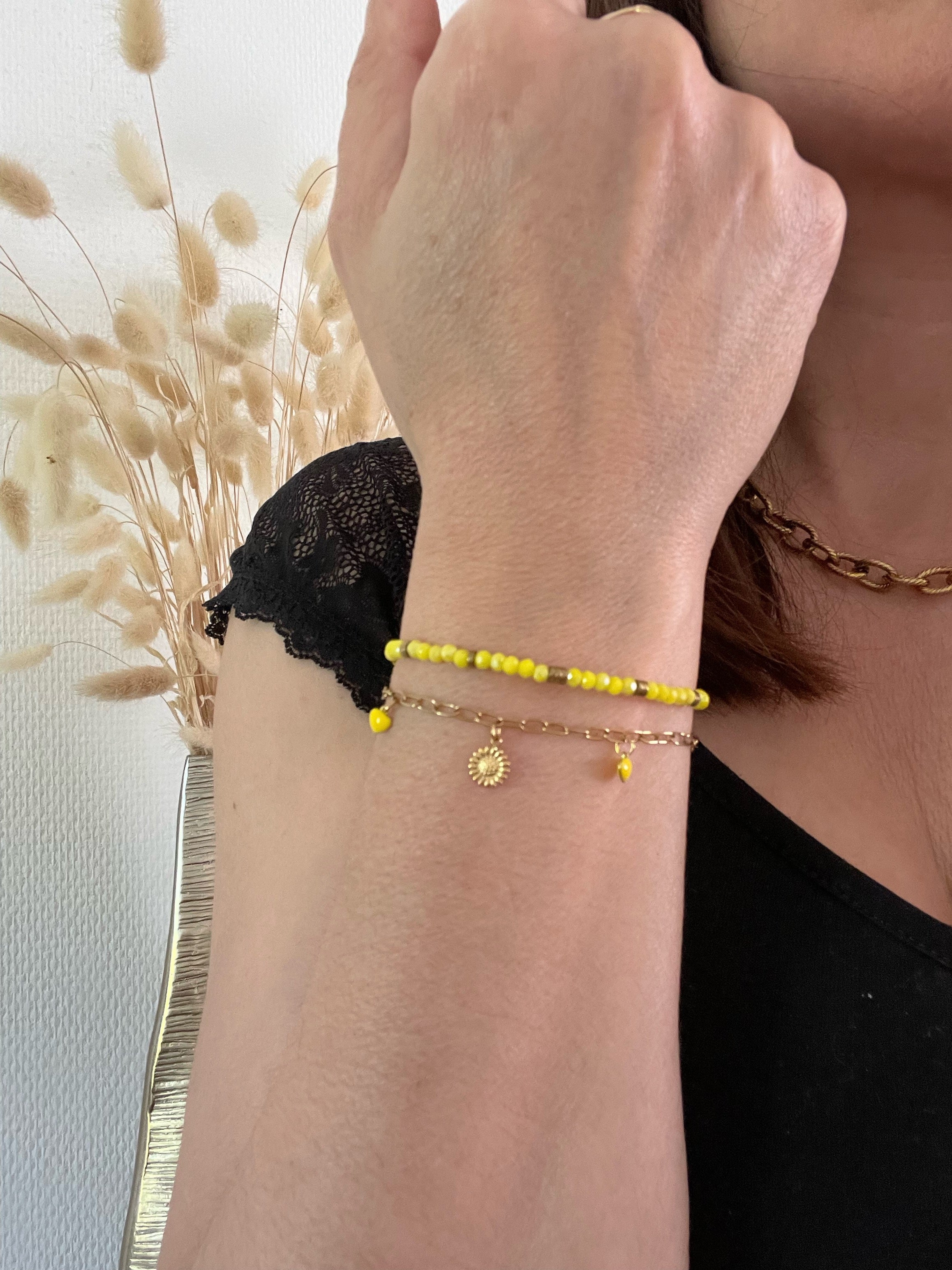 Bracelet Fin Jaune – Perles Facettées ou Breloques – Acier Inoxydable Doré