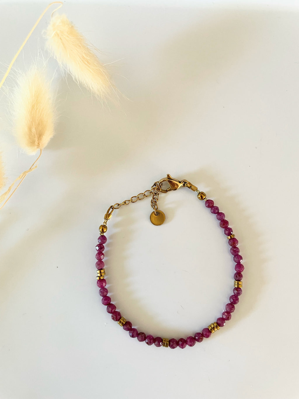 Bracelet Rubis & Hématites Dorées | Perles Naturelles | Acier Inoxydable