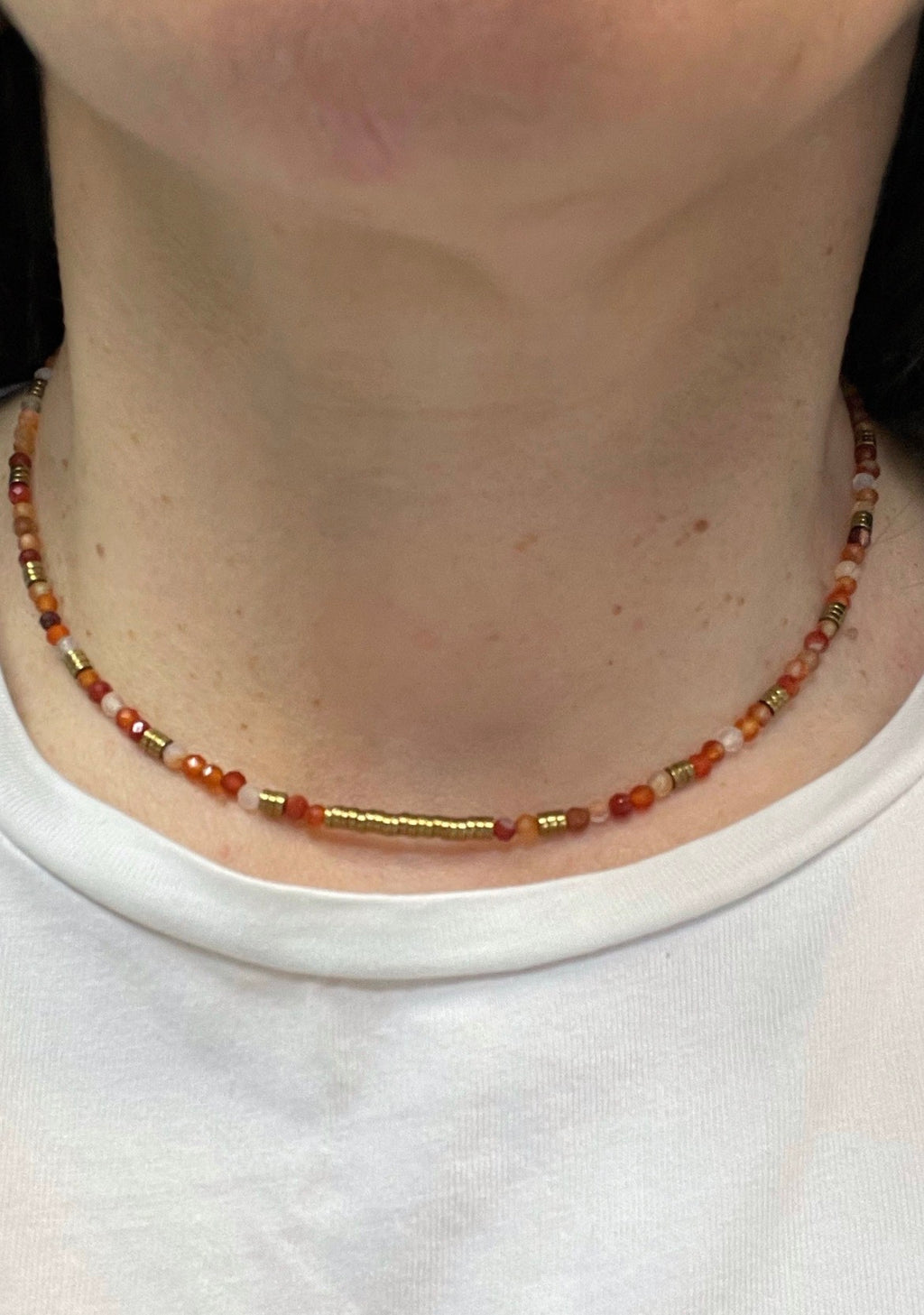 Collier Ras de Cou en Pierres Naturelles Cornalines Orange