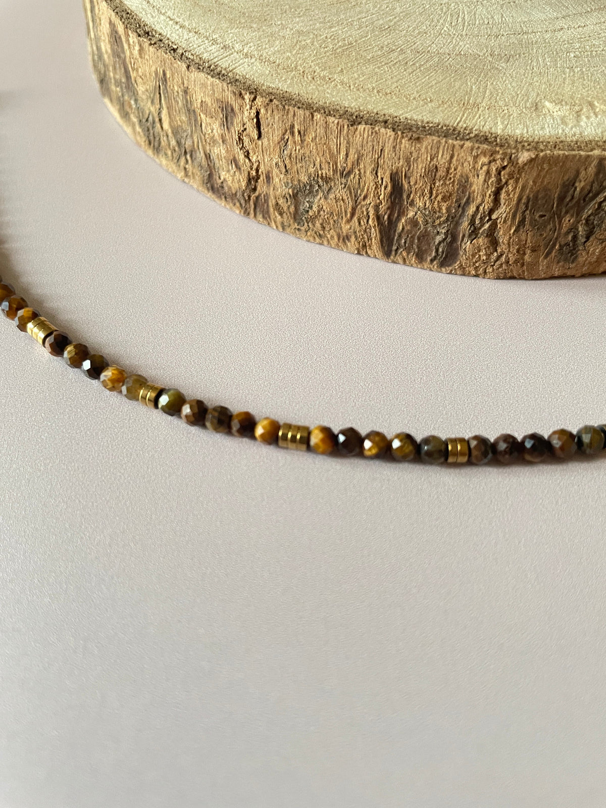 Bracelet Oeil de Tigre & hématites dorées en perles naturelles