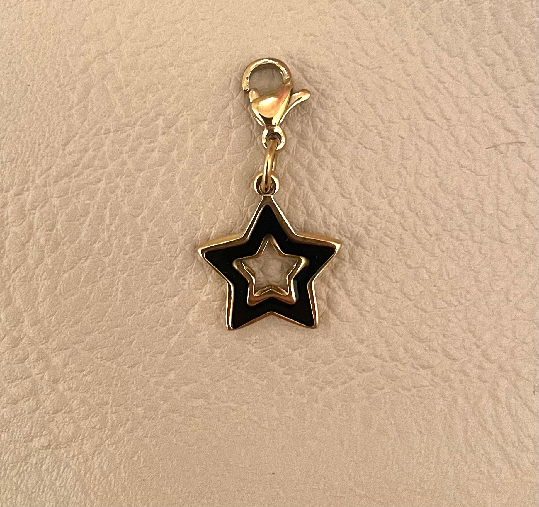 Broche Épingle à Nourrice Dorée à Personnaliser – Charms & Pampilles