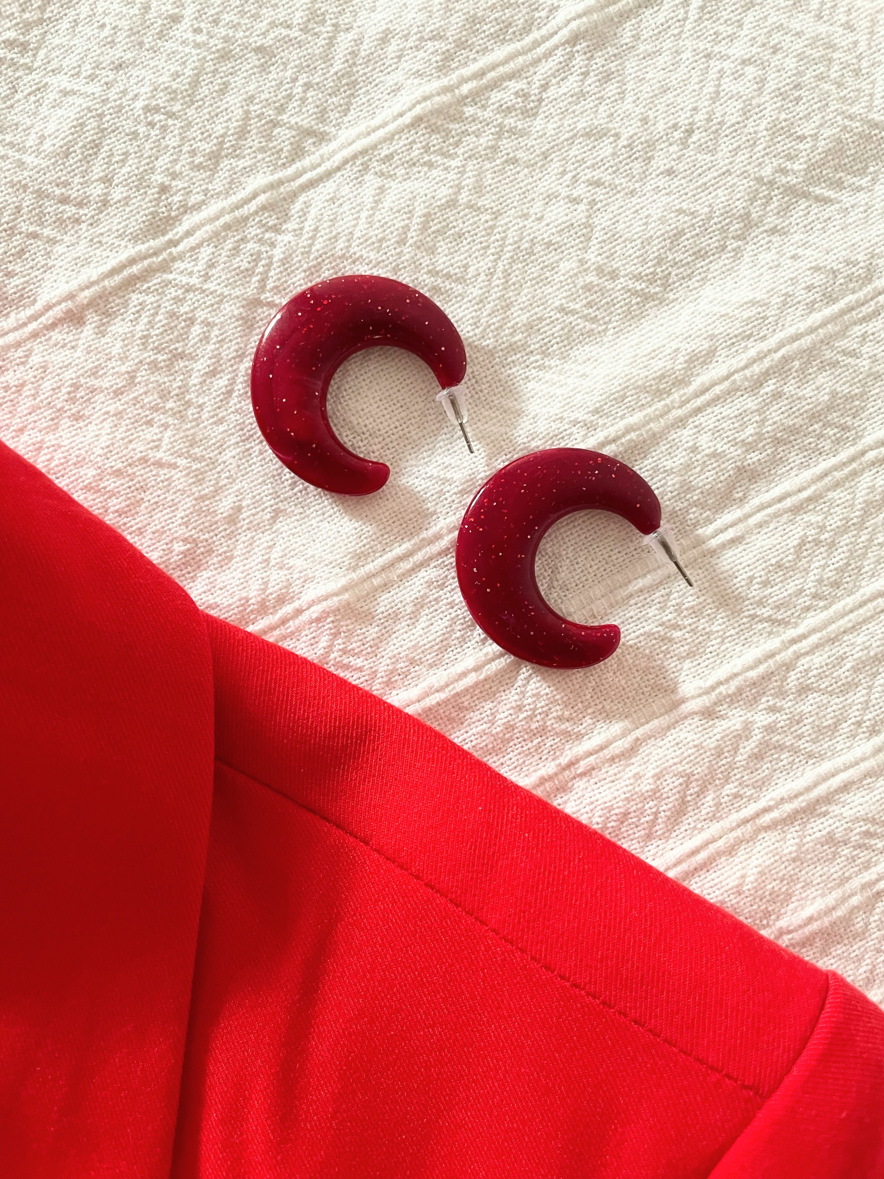 Boucles d'Oreilles Demi-Lune Rouge Acier Inoxydable