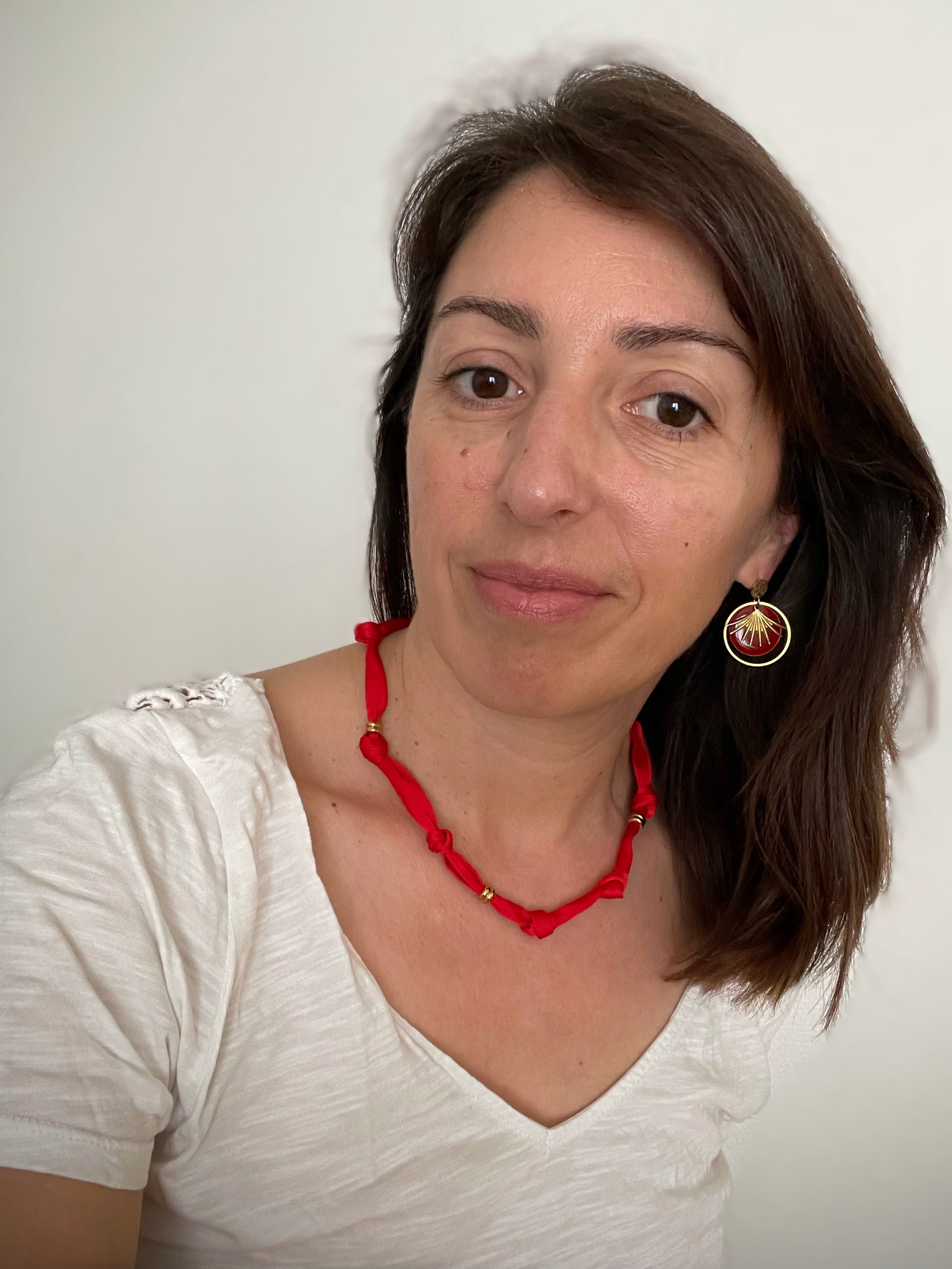 Collier Tissu Rouge Noué & Perles – Acier Inoxydable | LPY BIJOUX