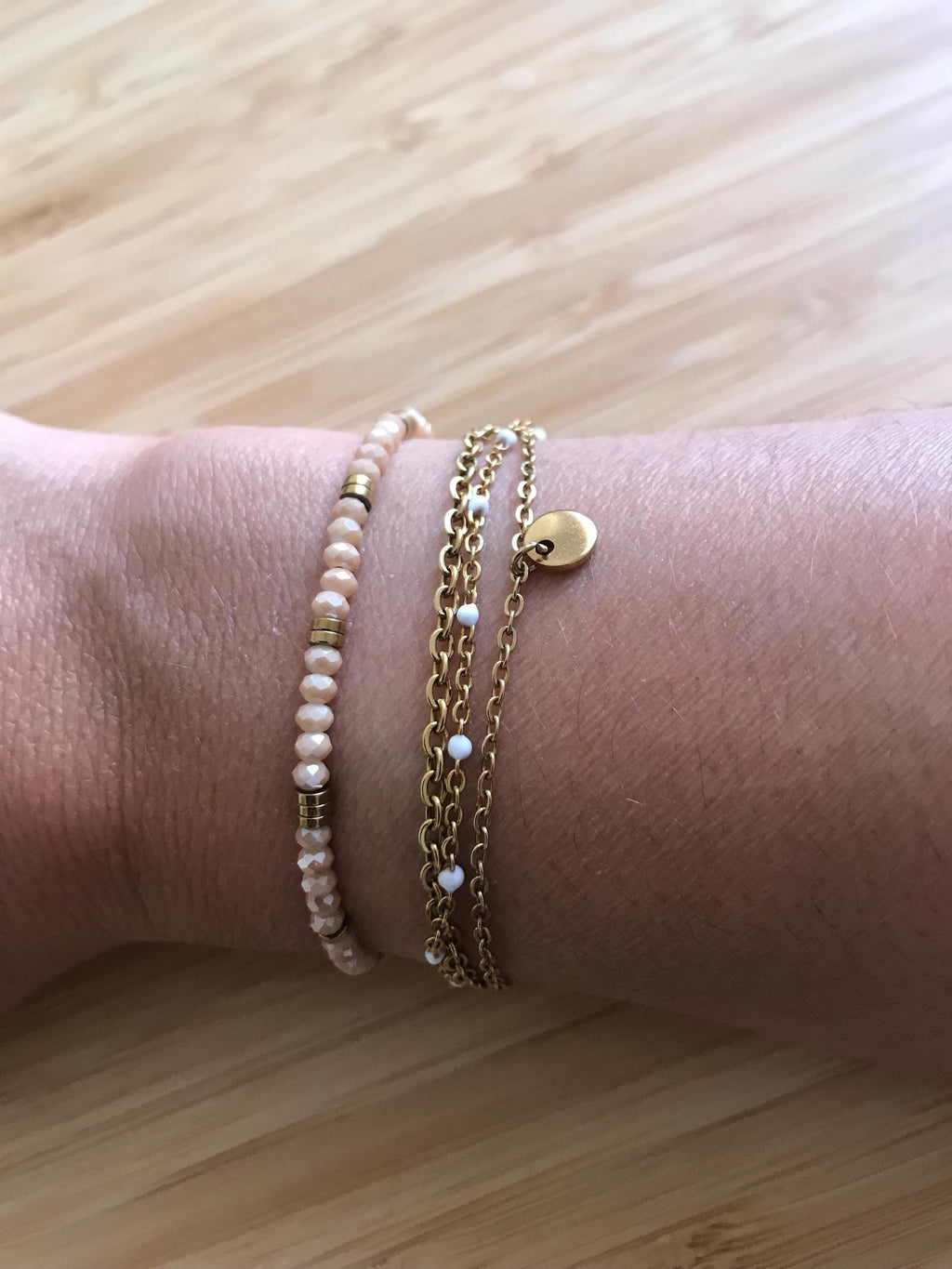 Bracelet Multi Rang Doré – 3 Chaînes & Breloque en Acier Inoxydable