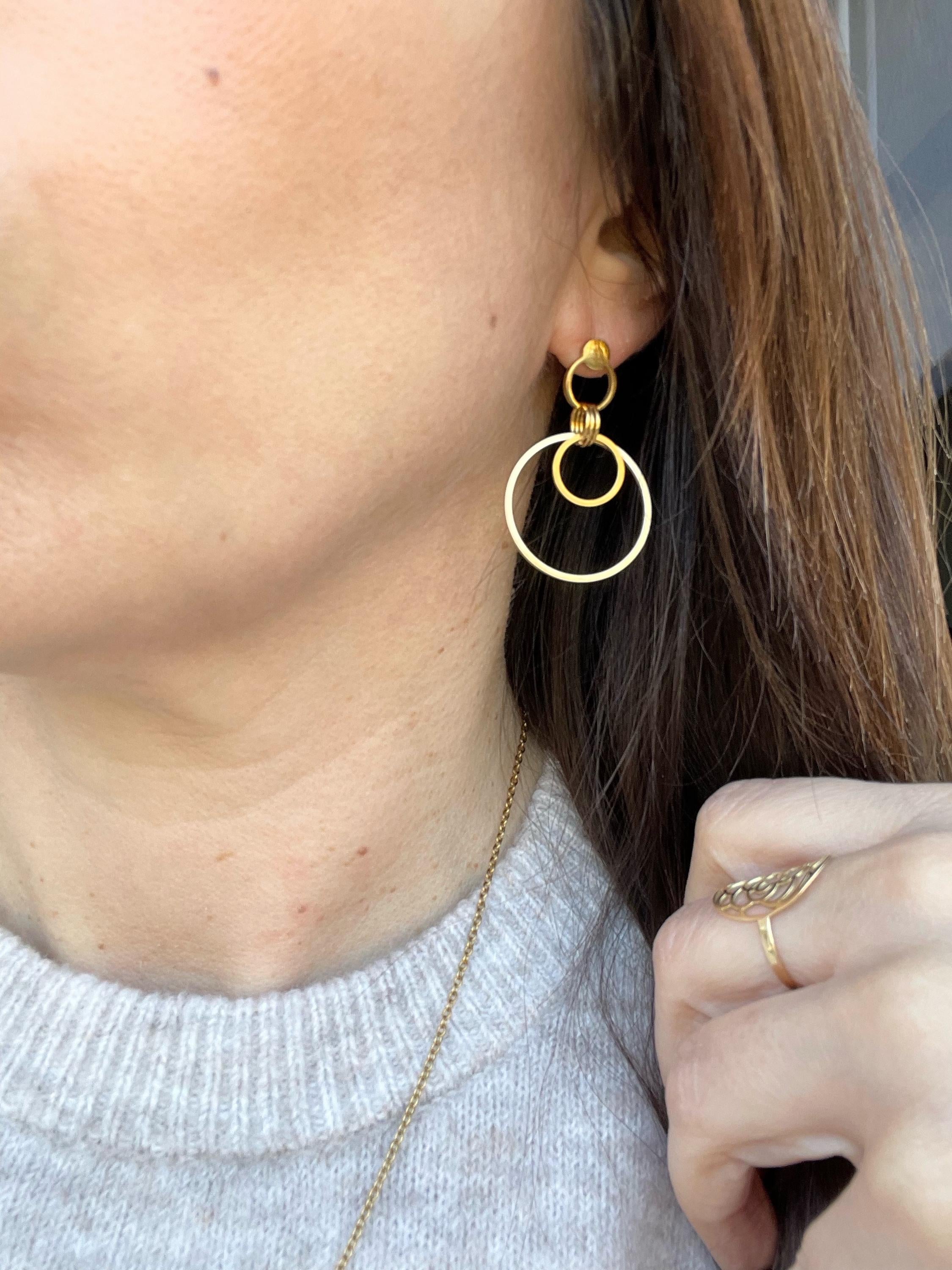 Boucles d'Oreilles Anneaux Dorés Multi-Cercles en Acier Inoxydable