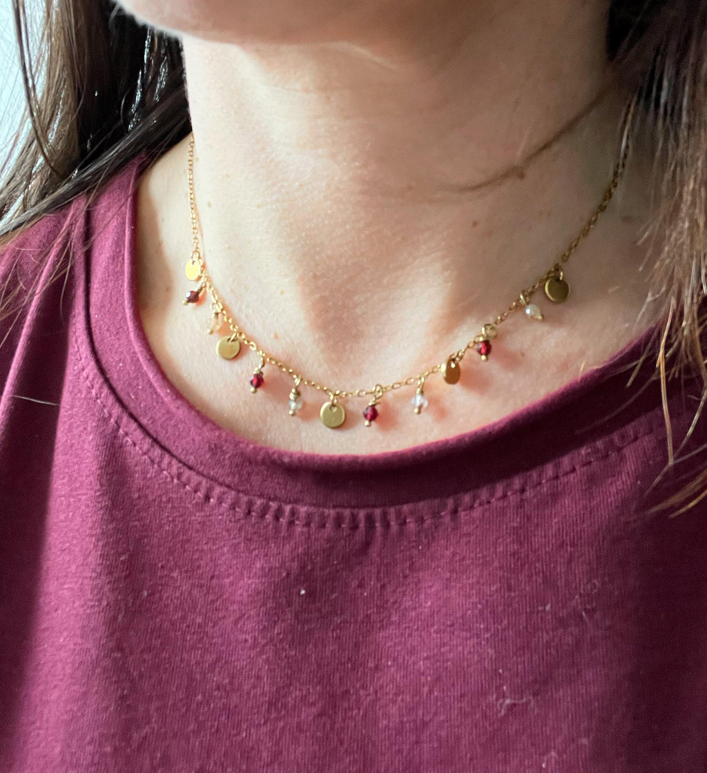 Collier Ras de Cou – Pierres Naturelles Améthyste & Rubis Doré